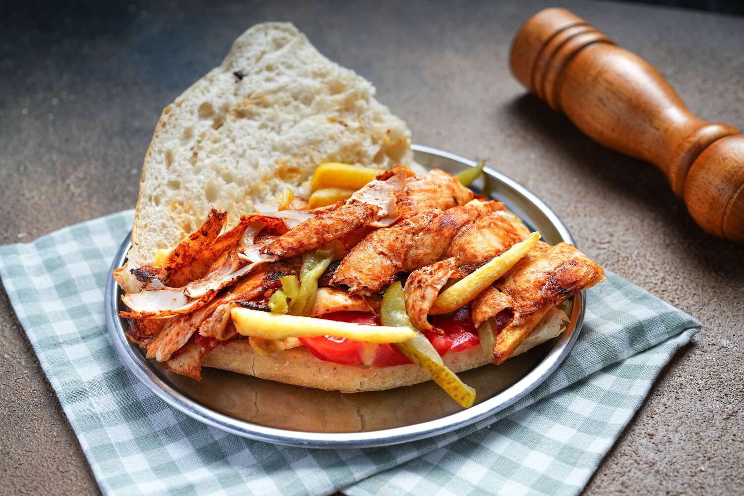 Yarım Tavuk Döner